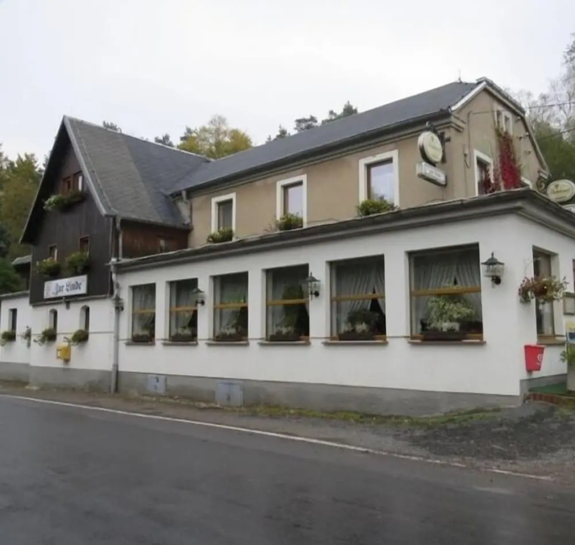 Zur Linde Hotel