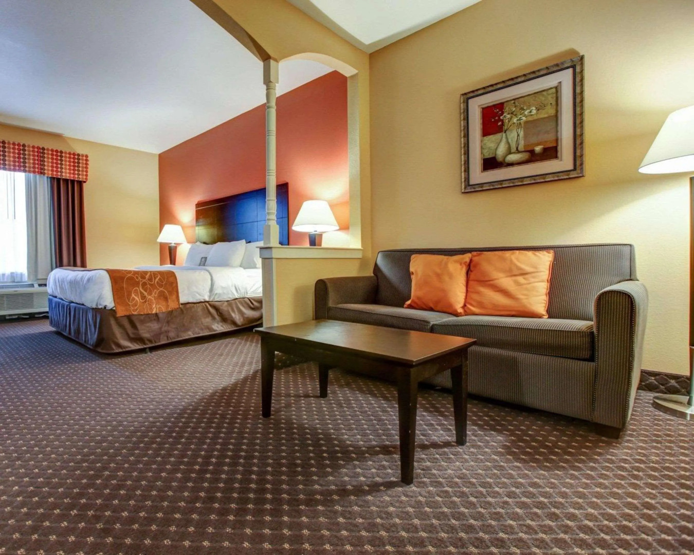 Comfort Suites At Rivergate Mall