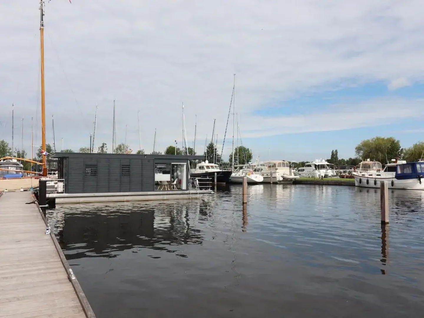 Houseboat in Lemmer With Harbor Views