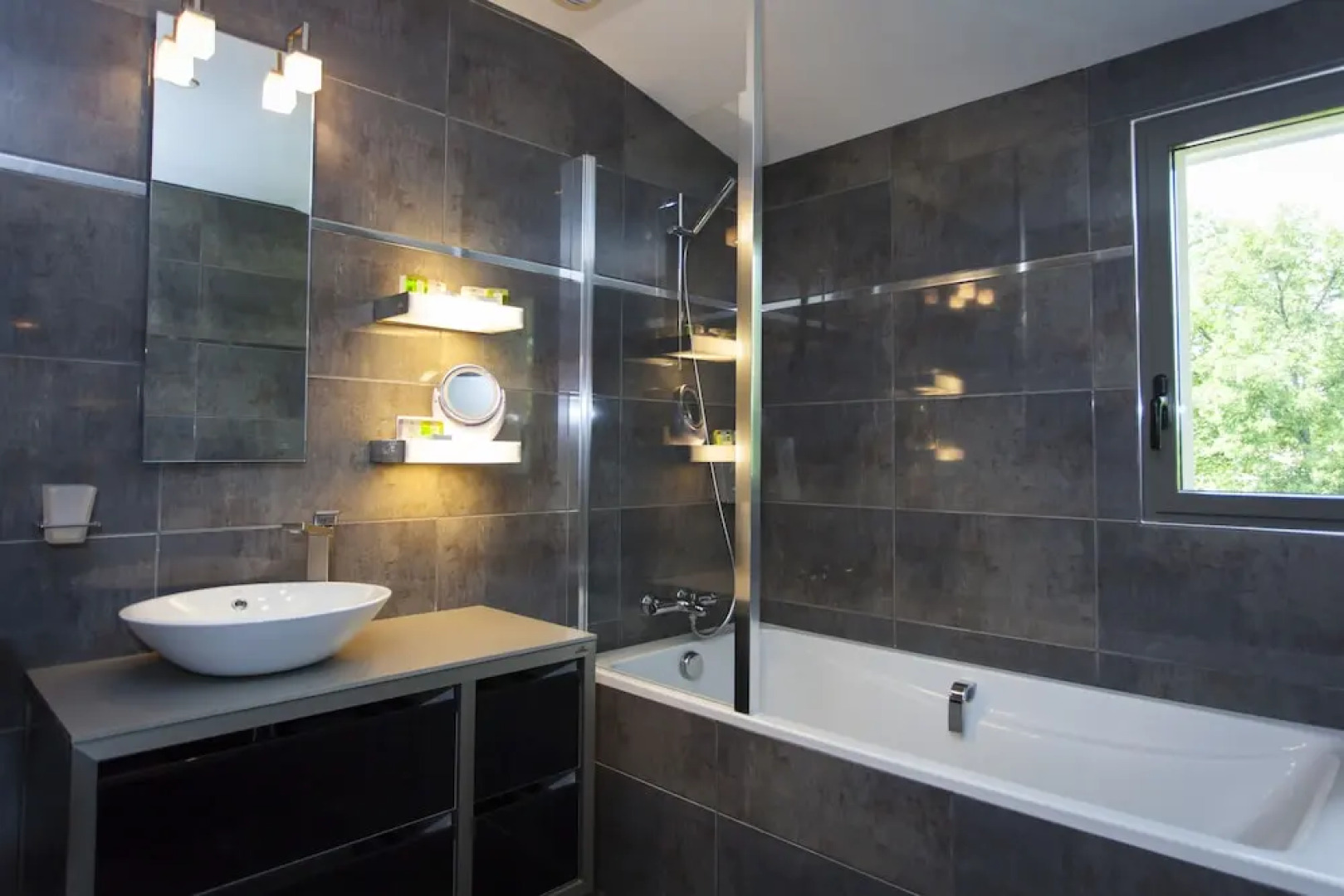 Hôtel la Source Bleue