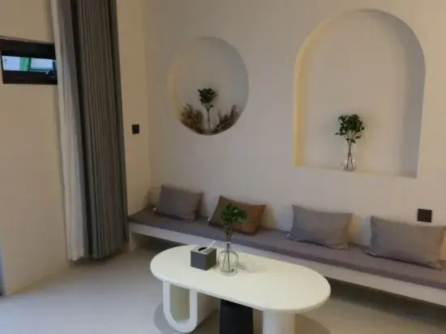 Zhaolan Light Luxury Vacation Homestay (Tekes Bagua City Store)