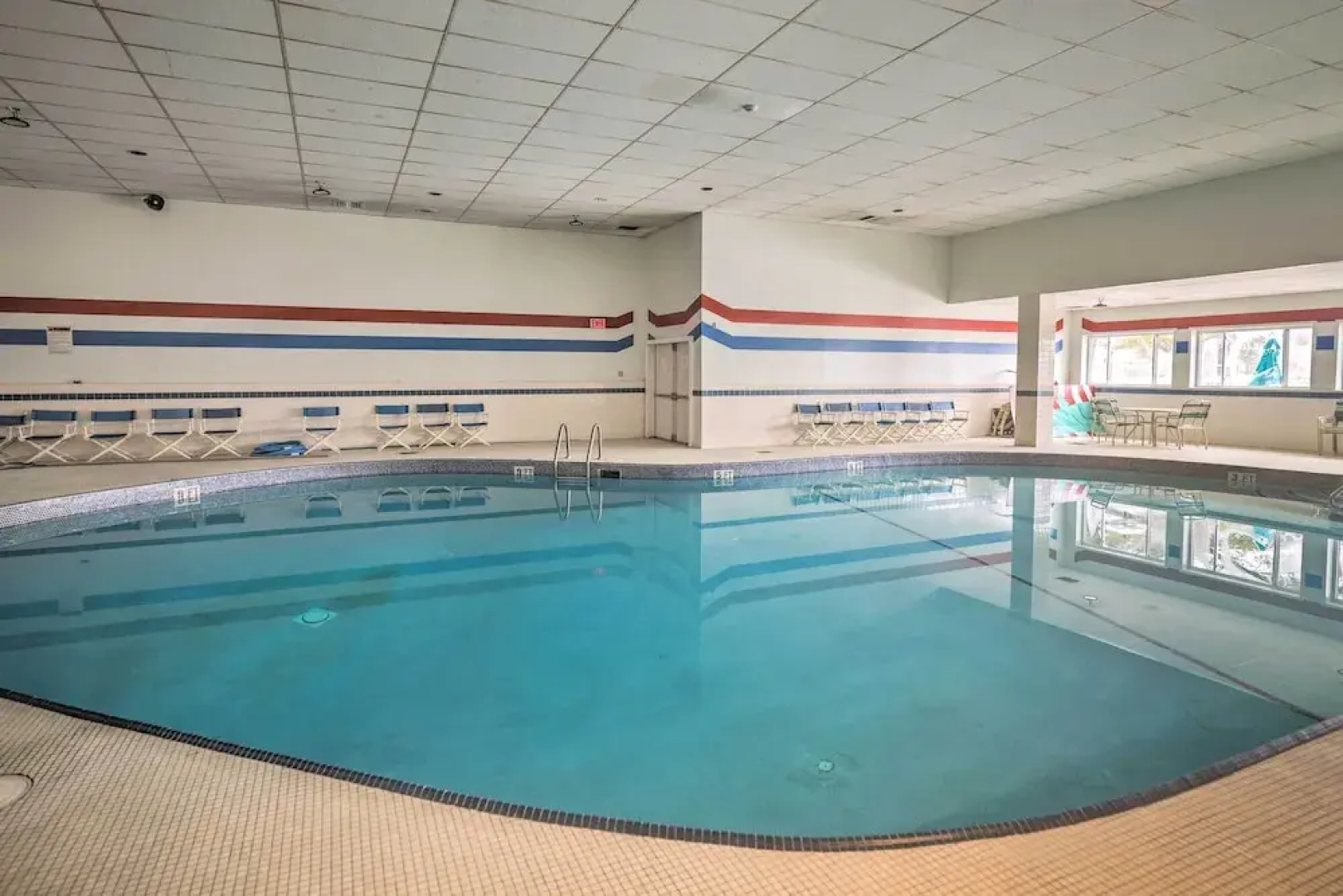 Hot Tub + Deck: Pet-friendly Poconos Getaway!