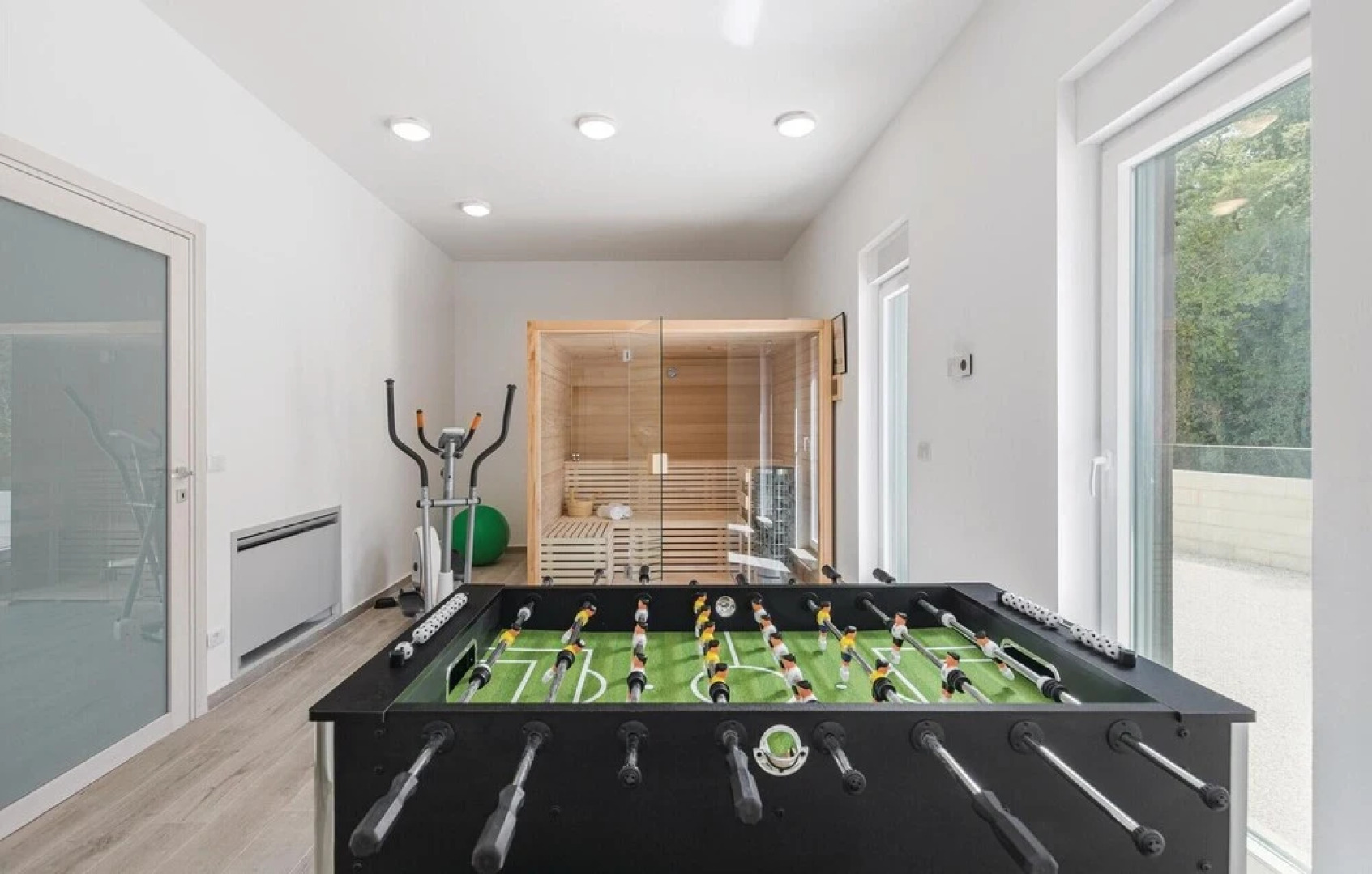 Stunning Home in Kujici With Sauna, Wifi and 5 Bedrooms