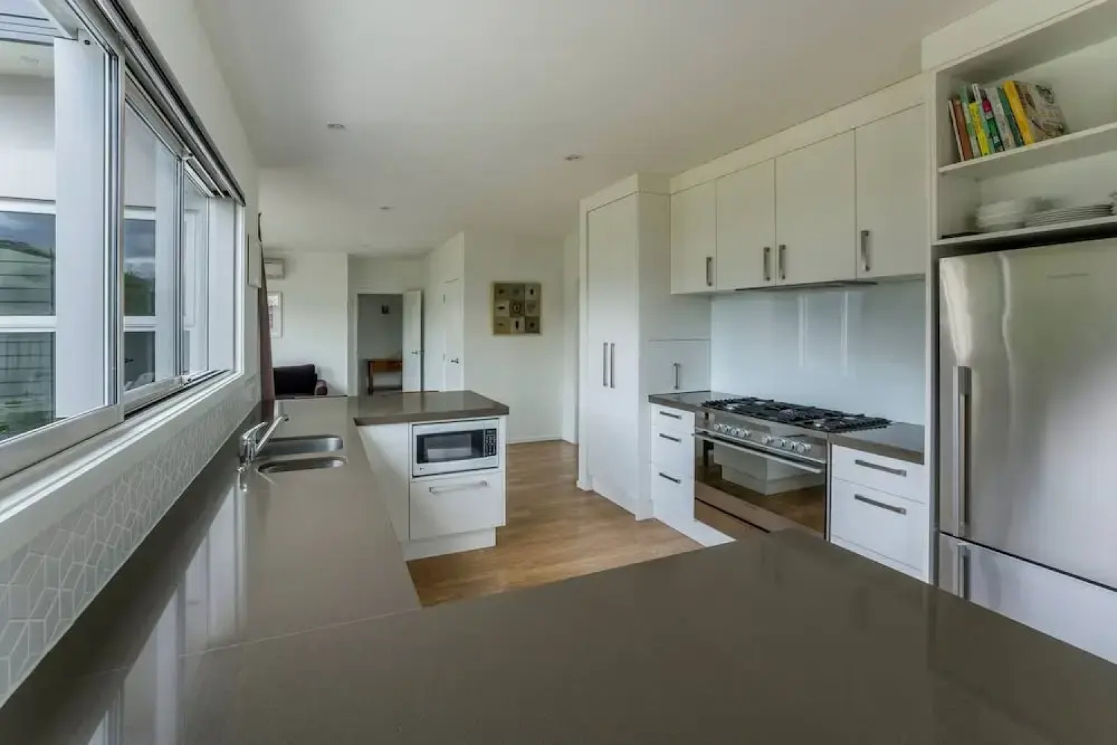 Light and Bright Large Family Home