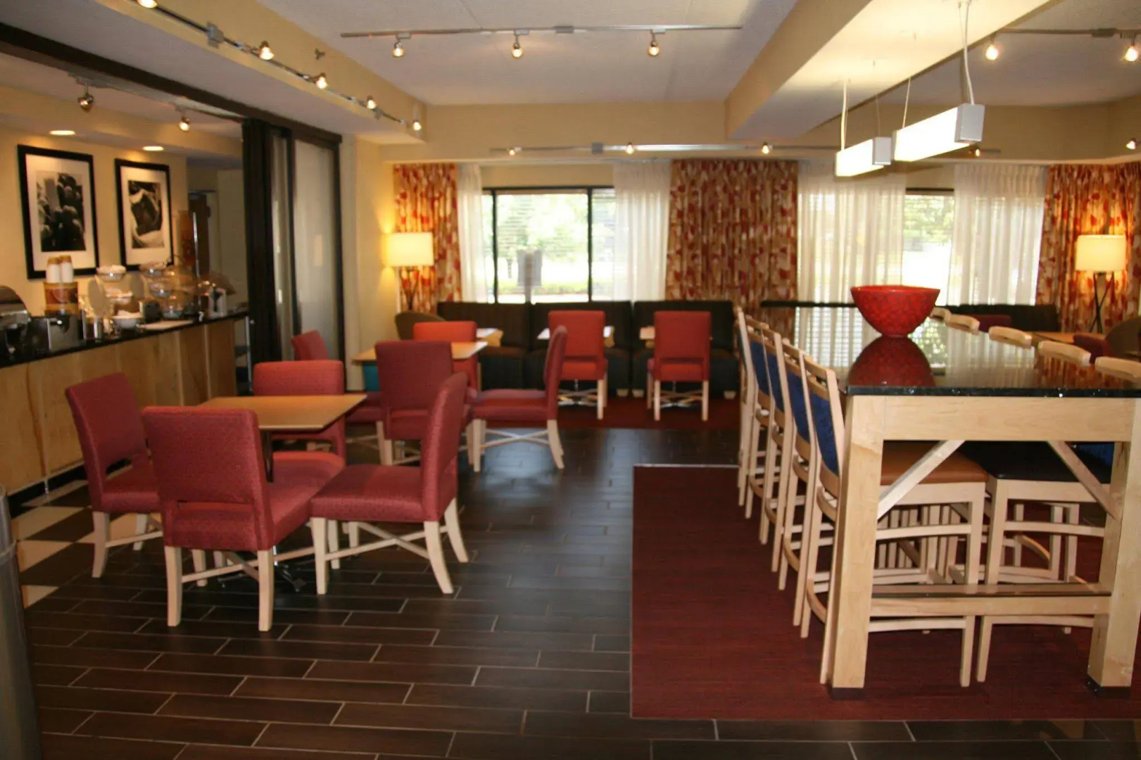 Hampton Inn Louisville-Airport
