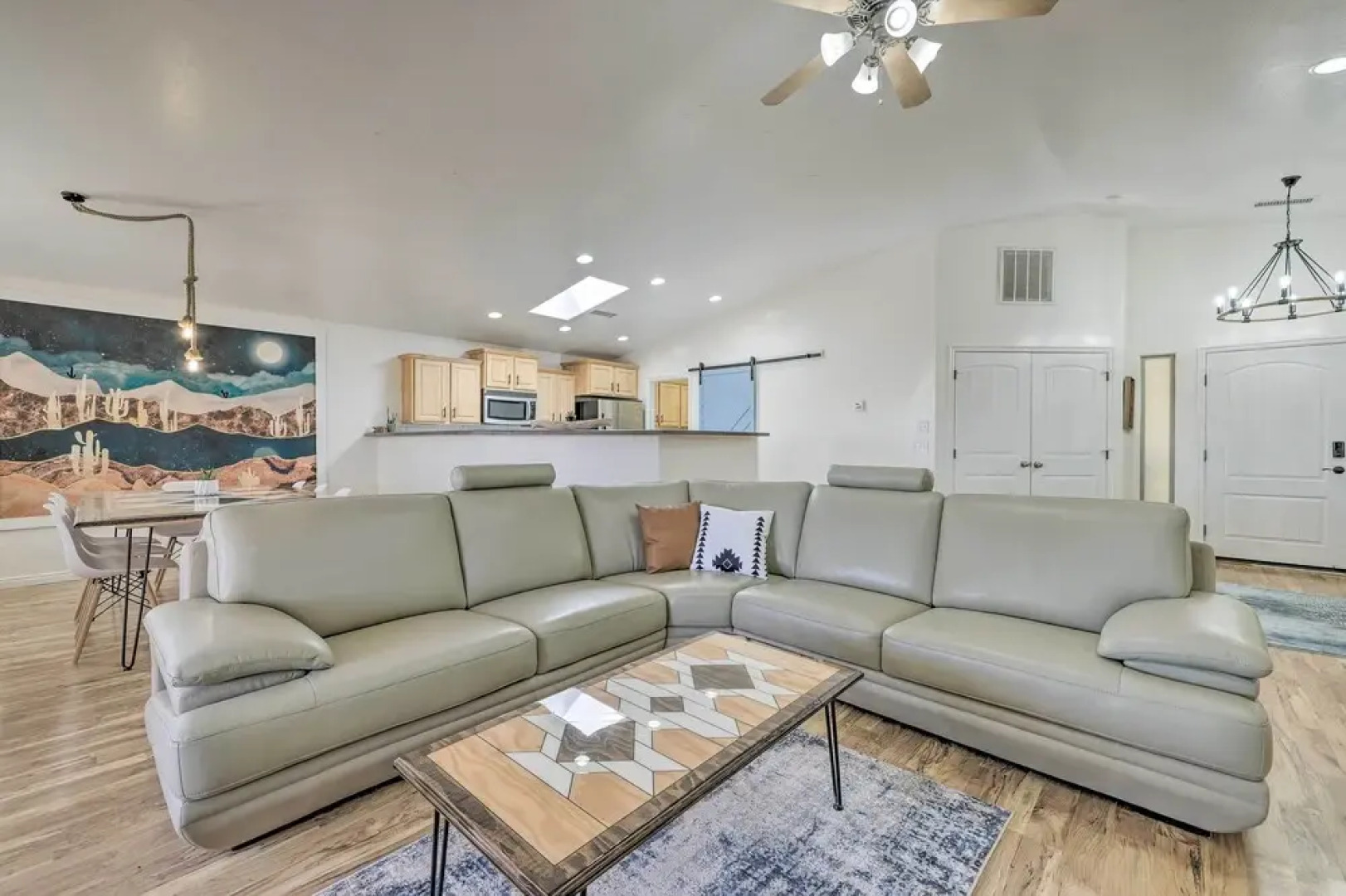 Modern Page Retreat w/ View, 9 Mi to Wahweap Beach