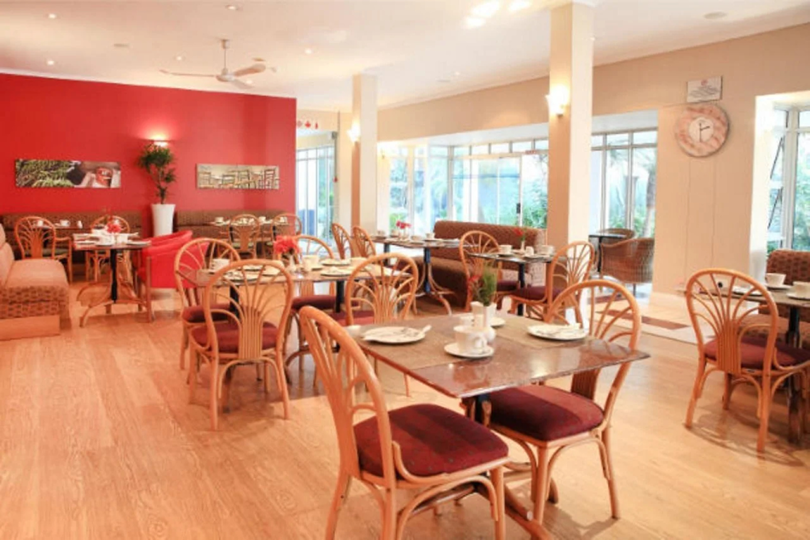 Premier Express Inn George