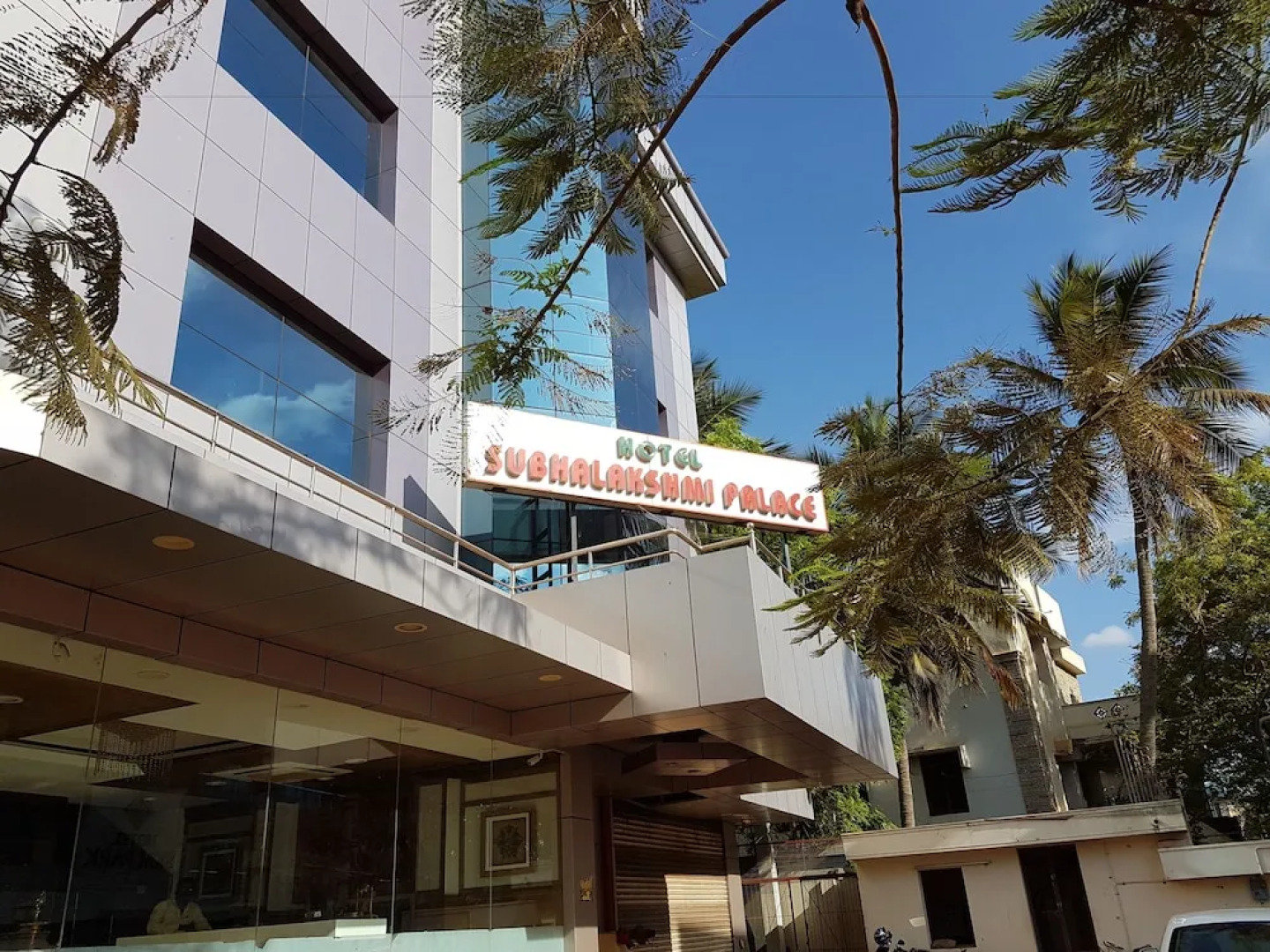 Hotel Subhalakshmi Palace