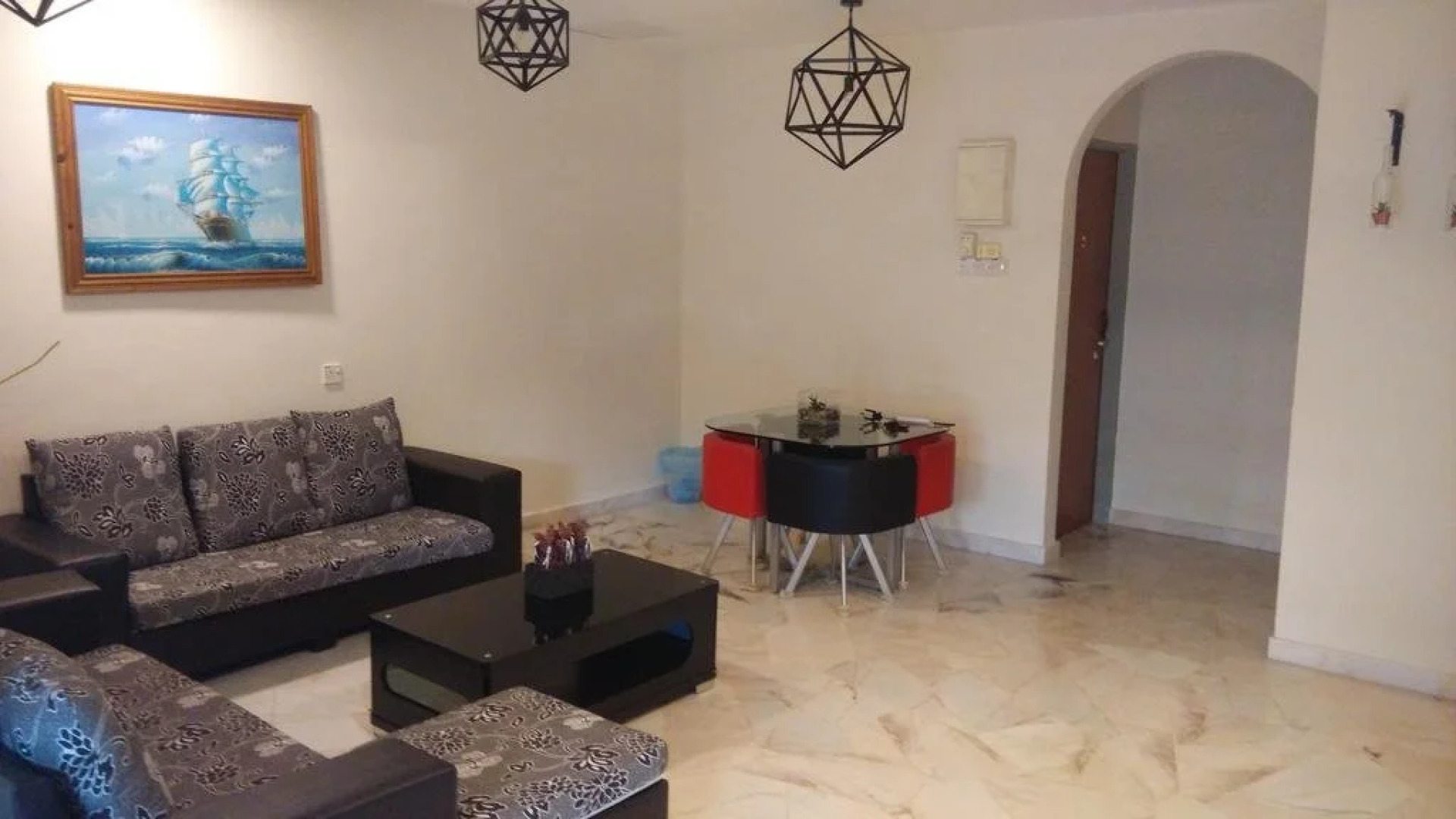 Bercham Vacation House