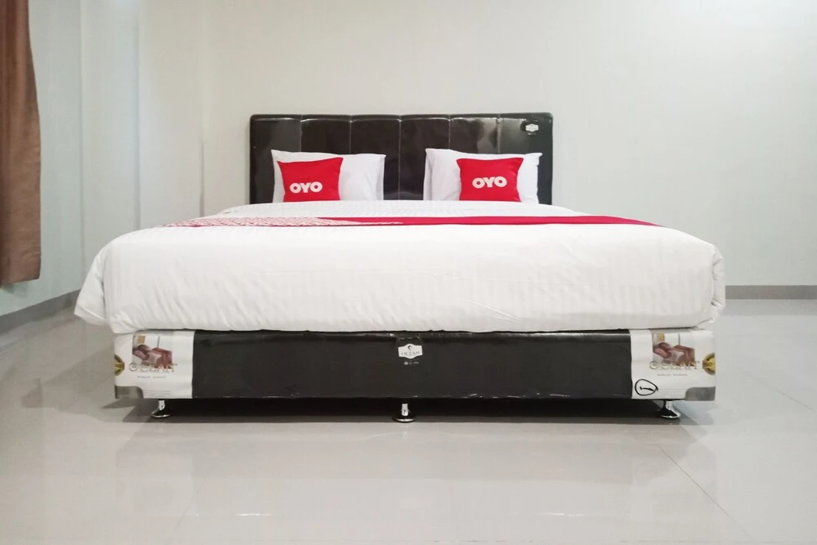 Wisata Hotel by OYO Rooms