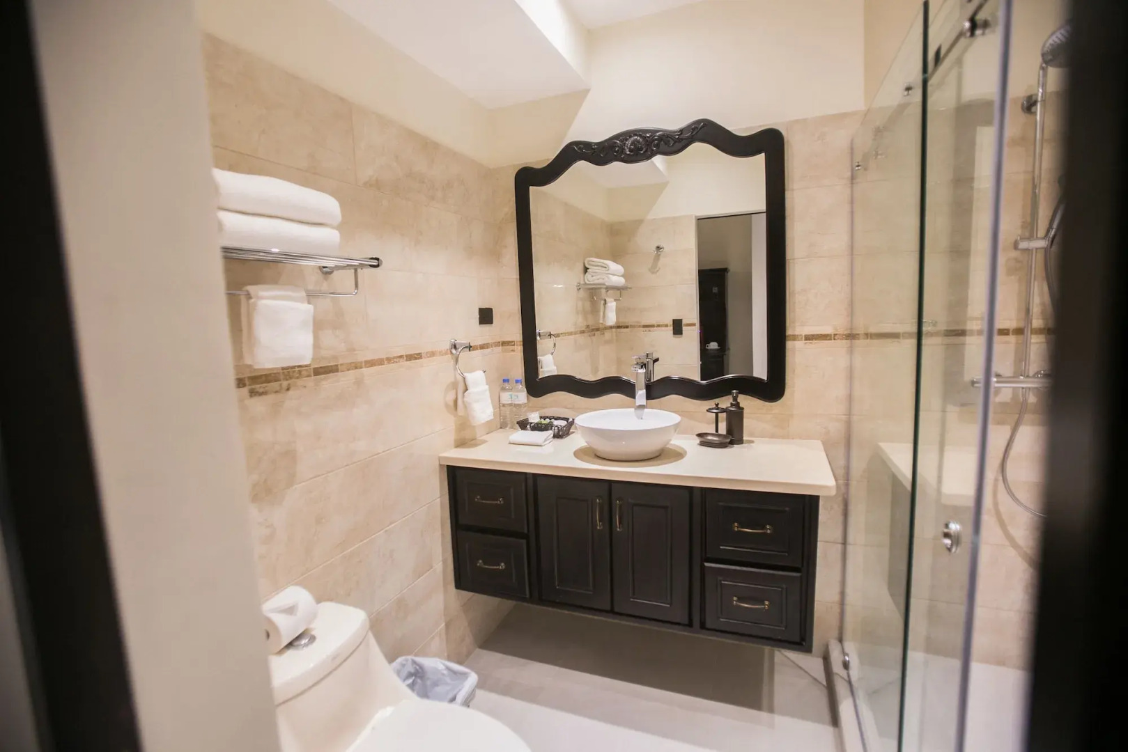 Sunset Del Mar Resort