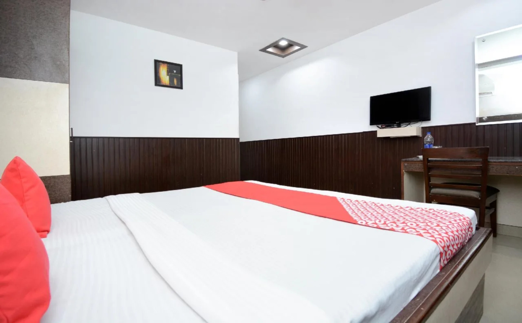 Hotel Sartaj By OYO Rooms