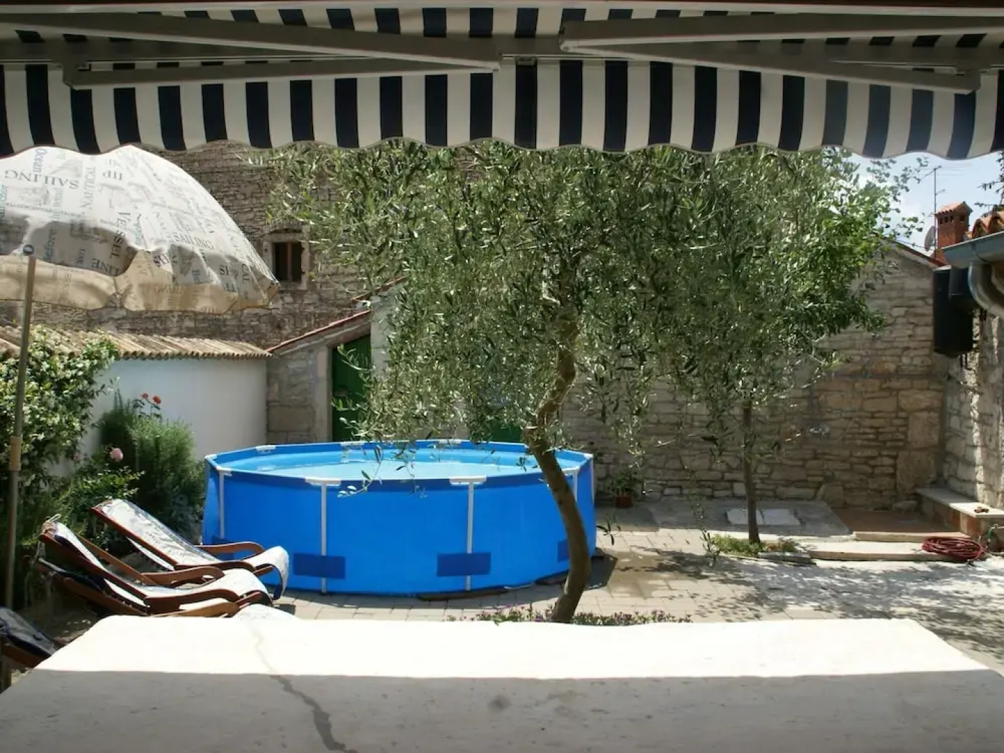 Stone Holiday Home in Peresiji With Pool