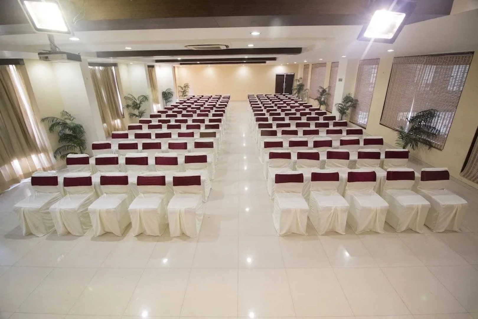 Grand Sarovar Portico