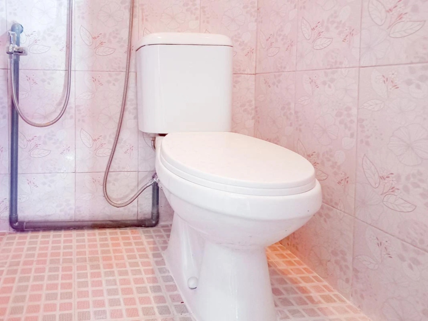 Hotel Gerung 2 near Luwes Mall Nganjuk Mitra RedDoorz