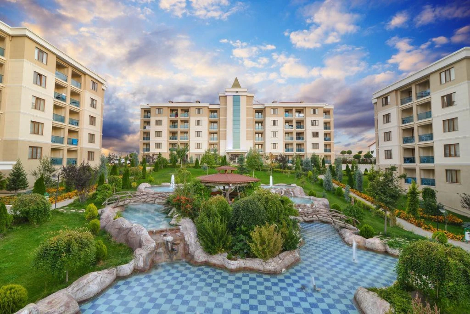 Grand Ozgul Thermal Holiday Village