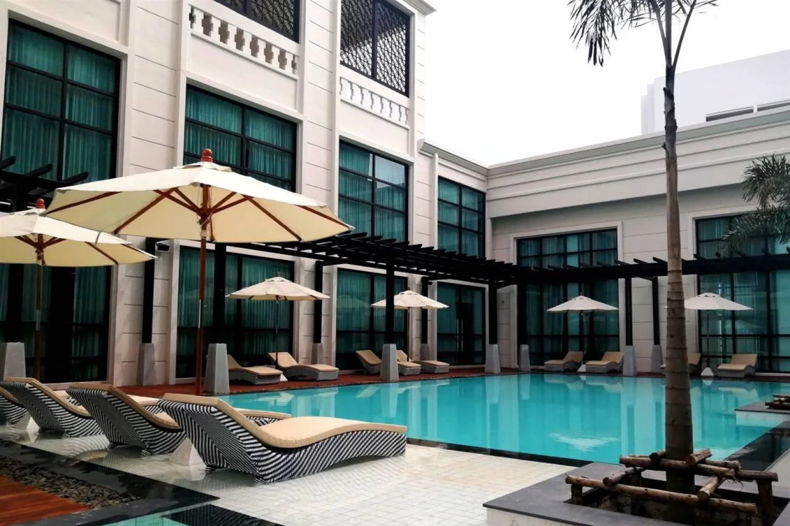 Mandarin Eastville, Pattaya