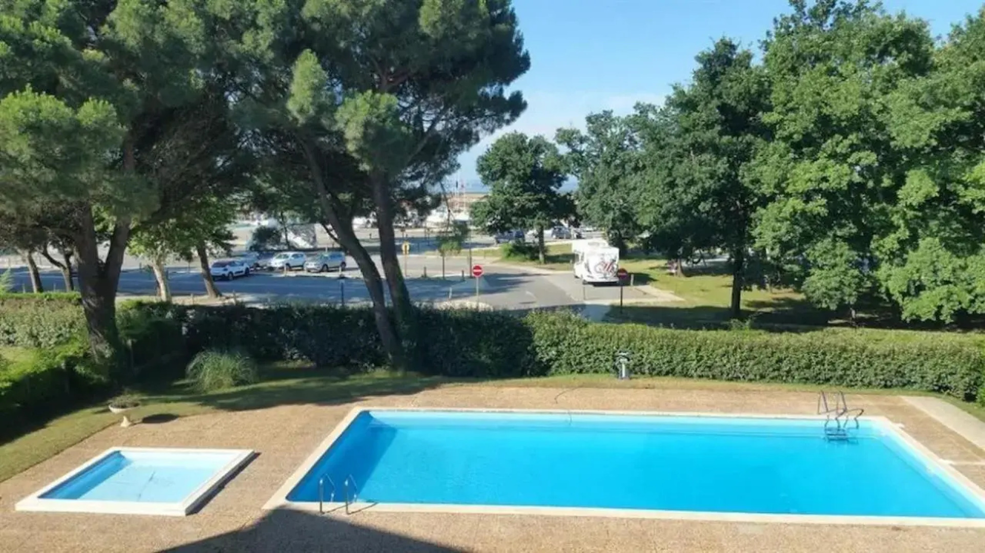 STUDIO DU PORT 30 à ANDERNOS - vue bassin