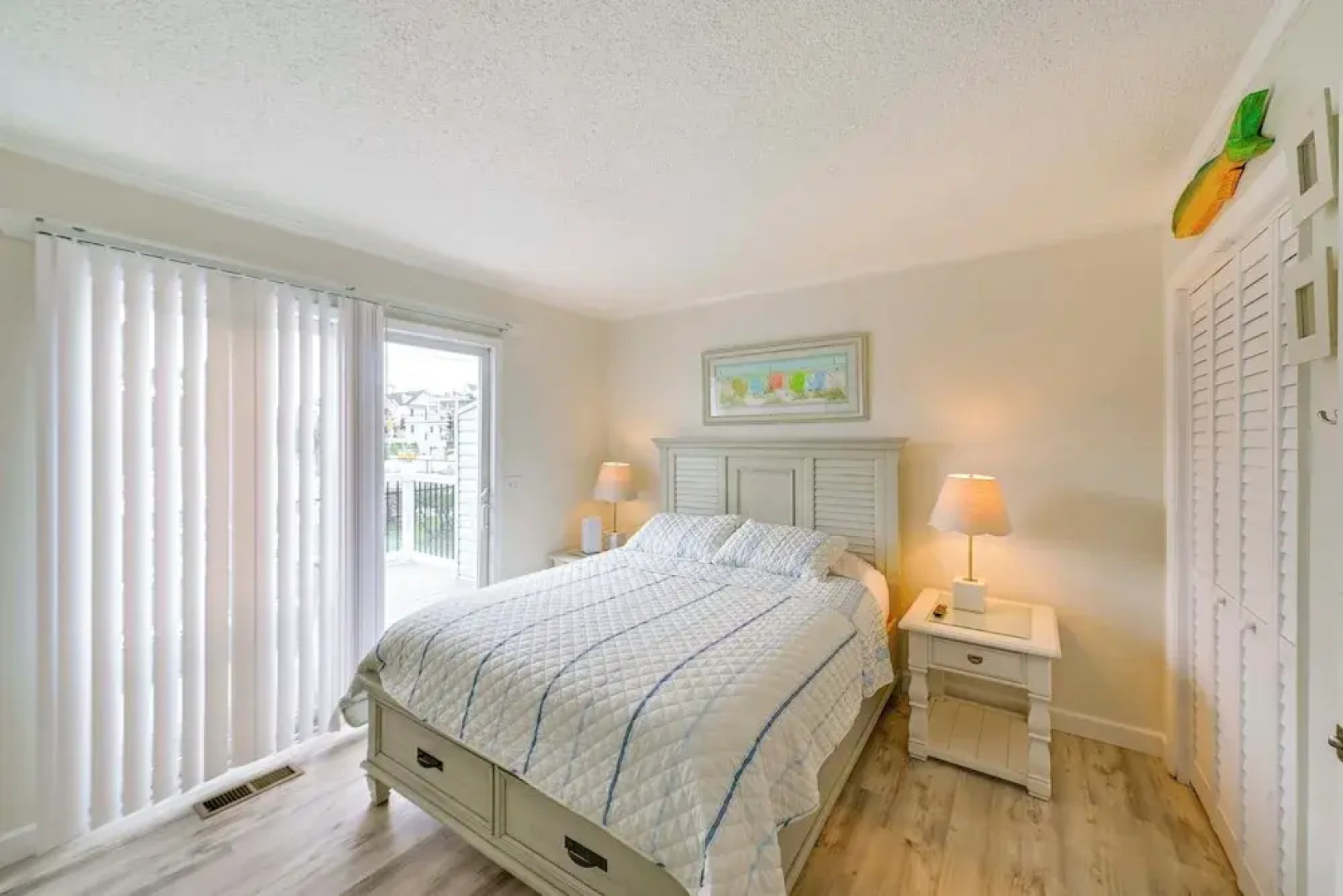 Steps to Rehoboth Bay Marina! Condo w/ Pool Access