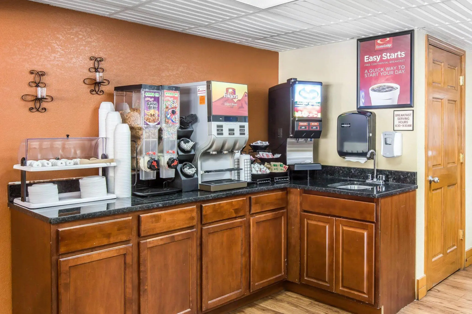 Econo Lodge Inn & Suites Gatlinburg at the Convention Center