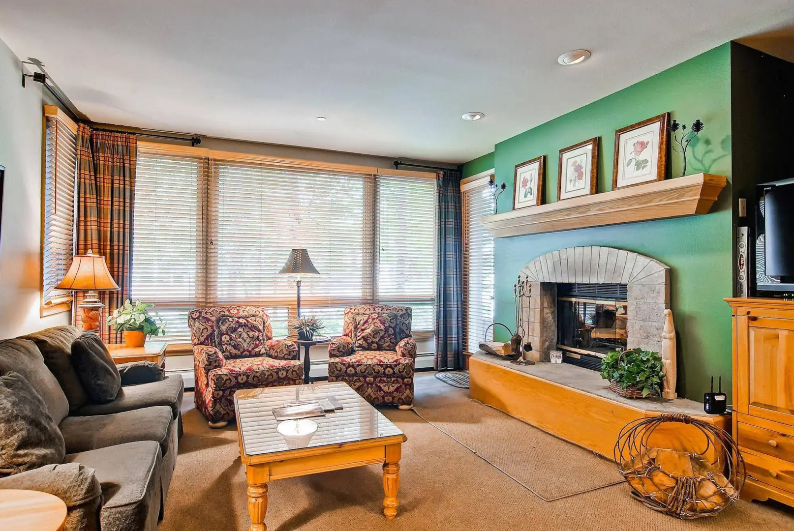 Highlands Westview by East West Hospitality