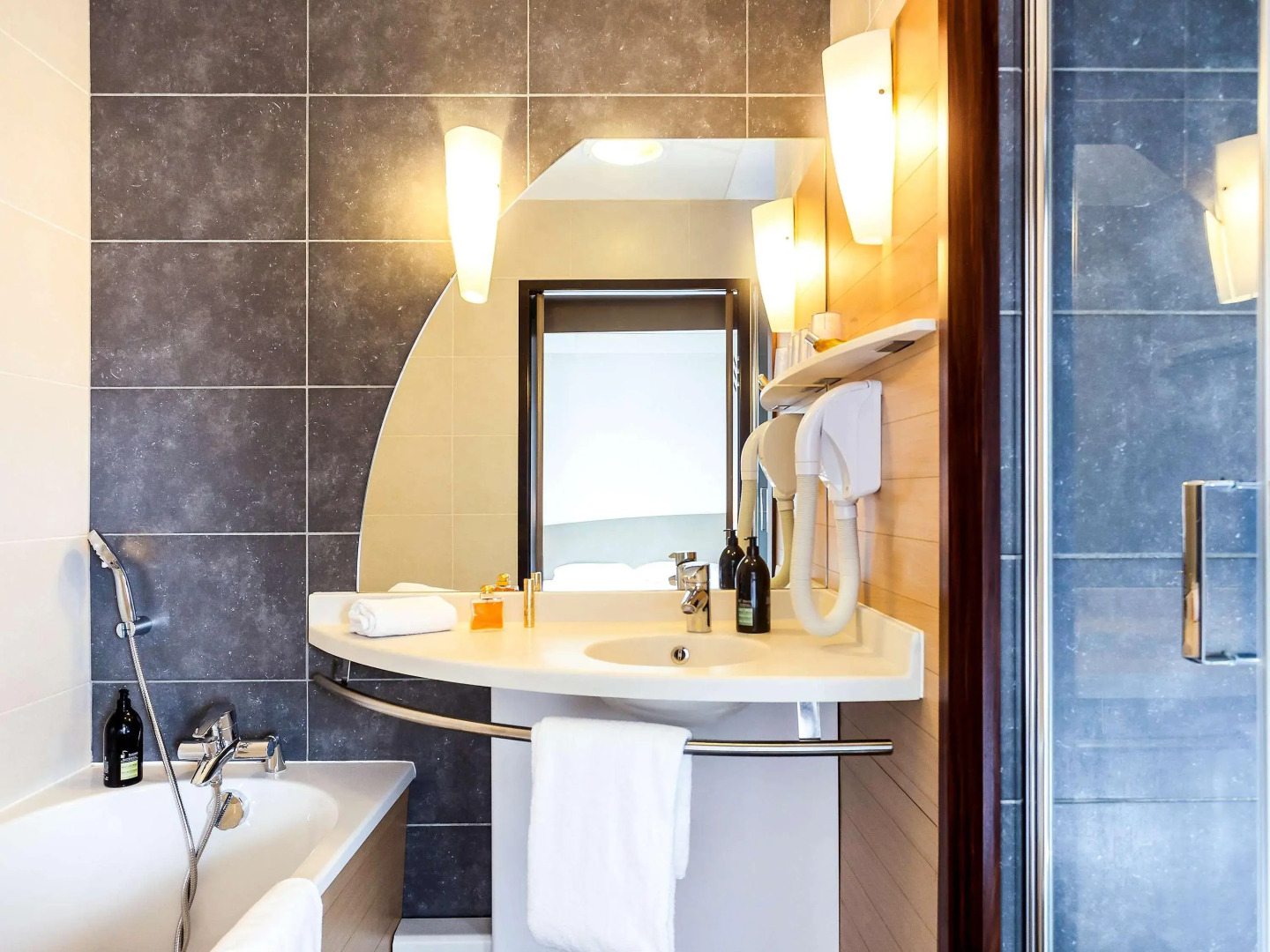 Aparthotel Adagio Annecy Centre