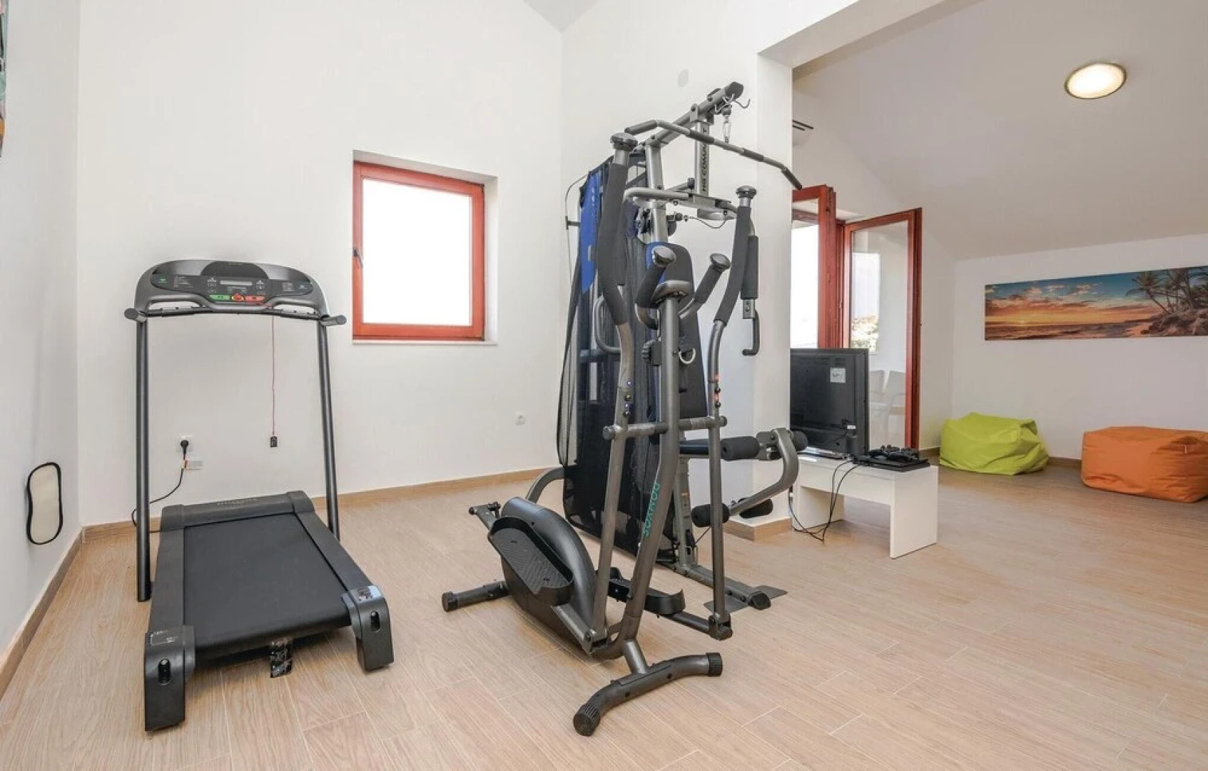 Awesome Home in Sv Filip i Jakov With Sauna, Wifi and 5 Bedrooms