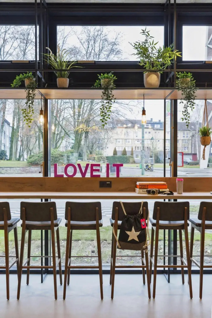 Hotel Moxy Duesseldorf South