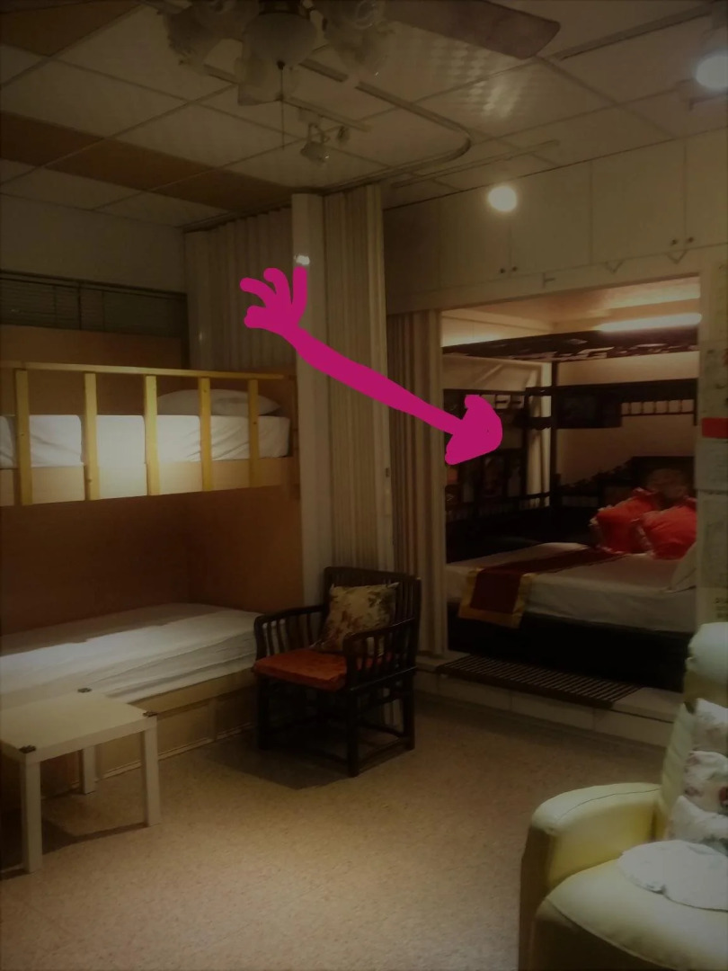 Jiji Art Backpackers Hostel