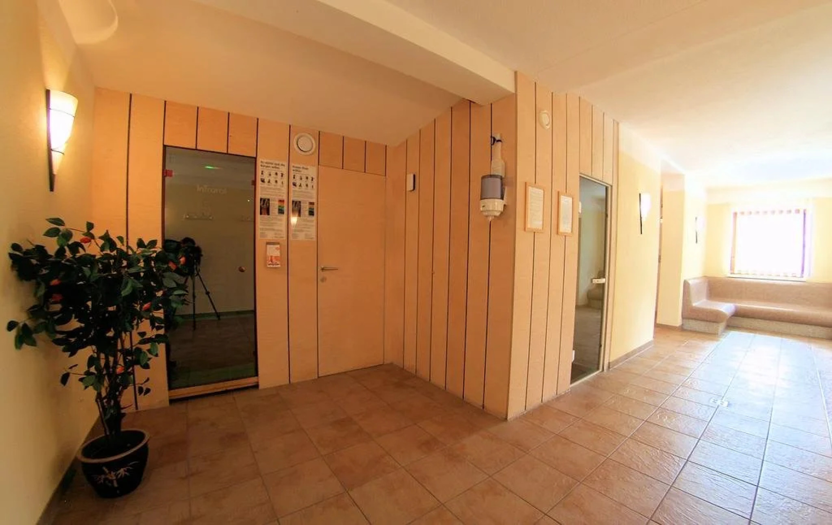 Pitzis Kinderhotel - Family Only