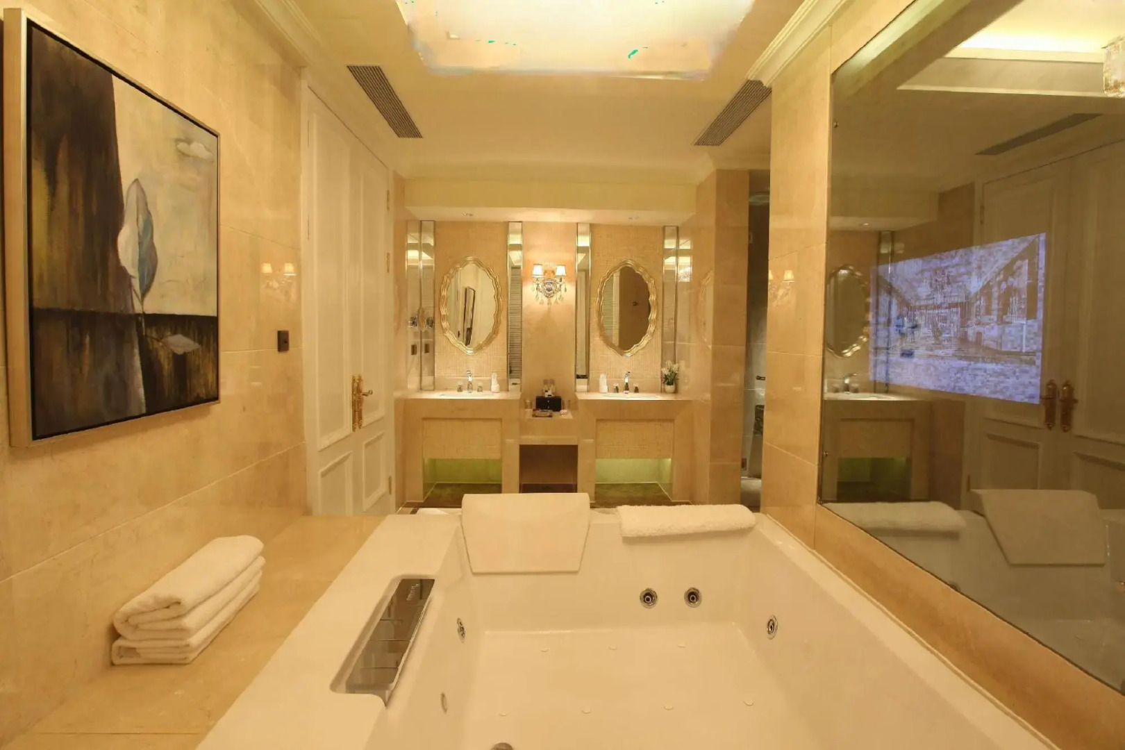 Datong Yun Gang Mei Gao Hotel