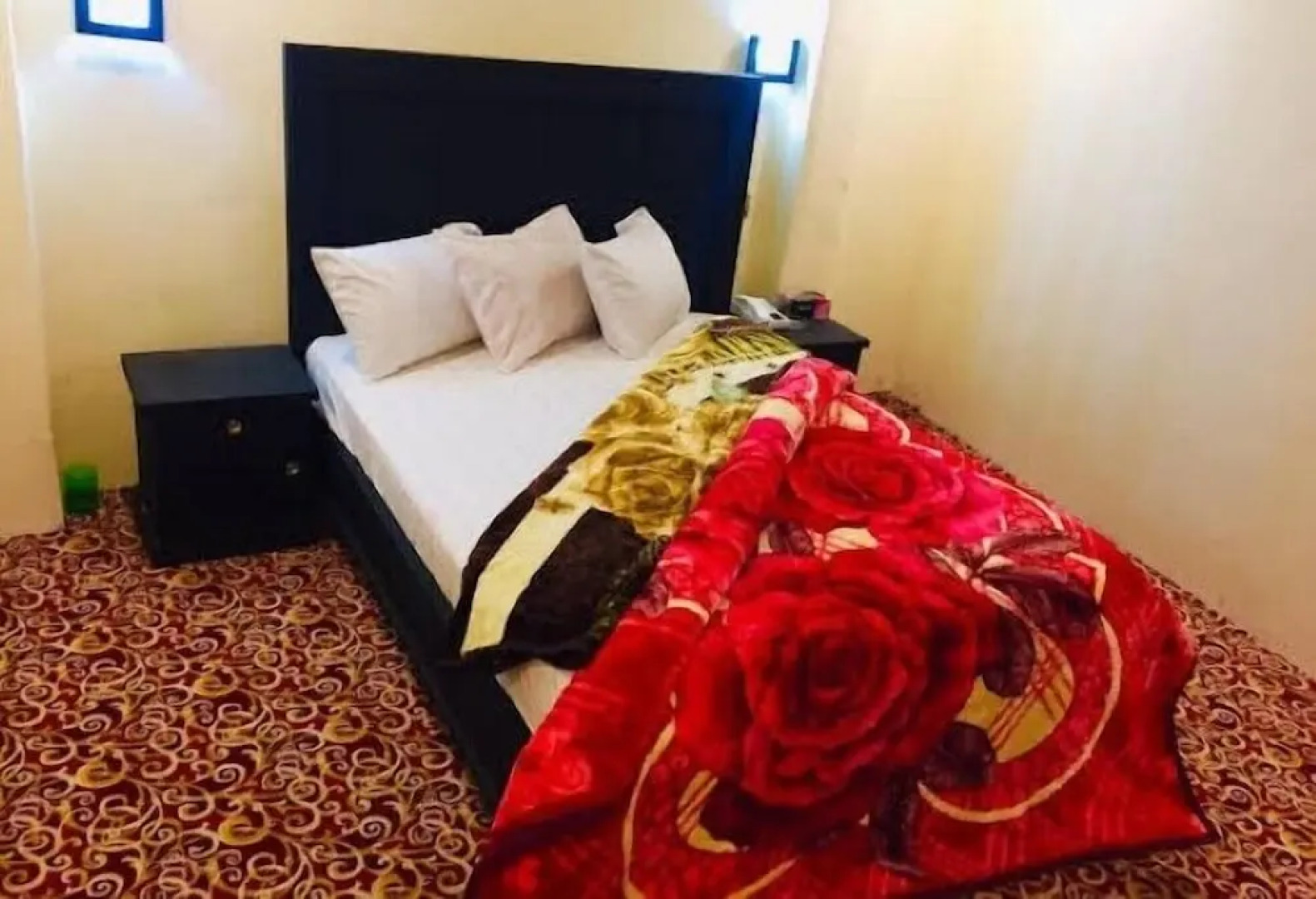 Hotel Rock Palace Bahrain