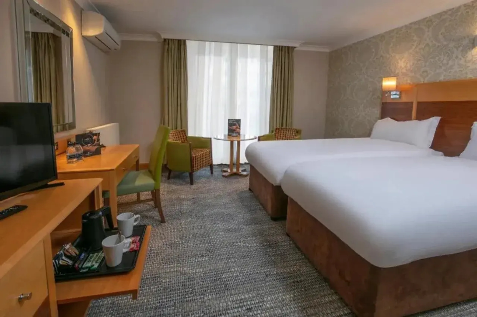 Hampshire Court Hotel & Spa