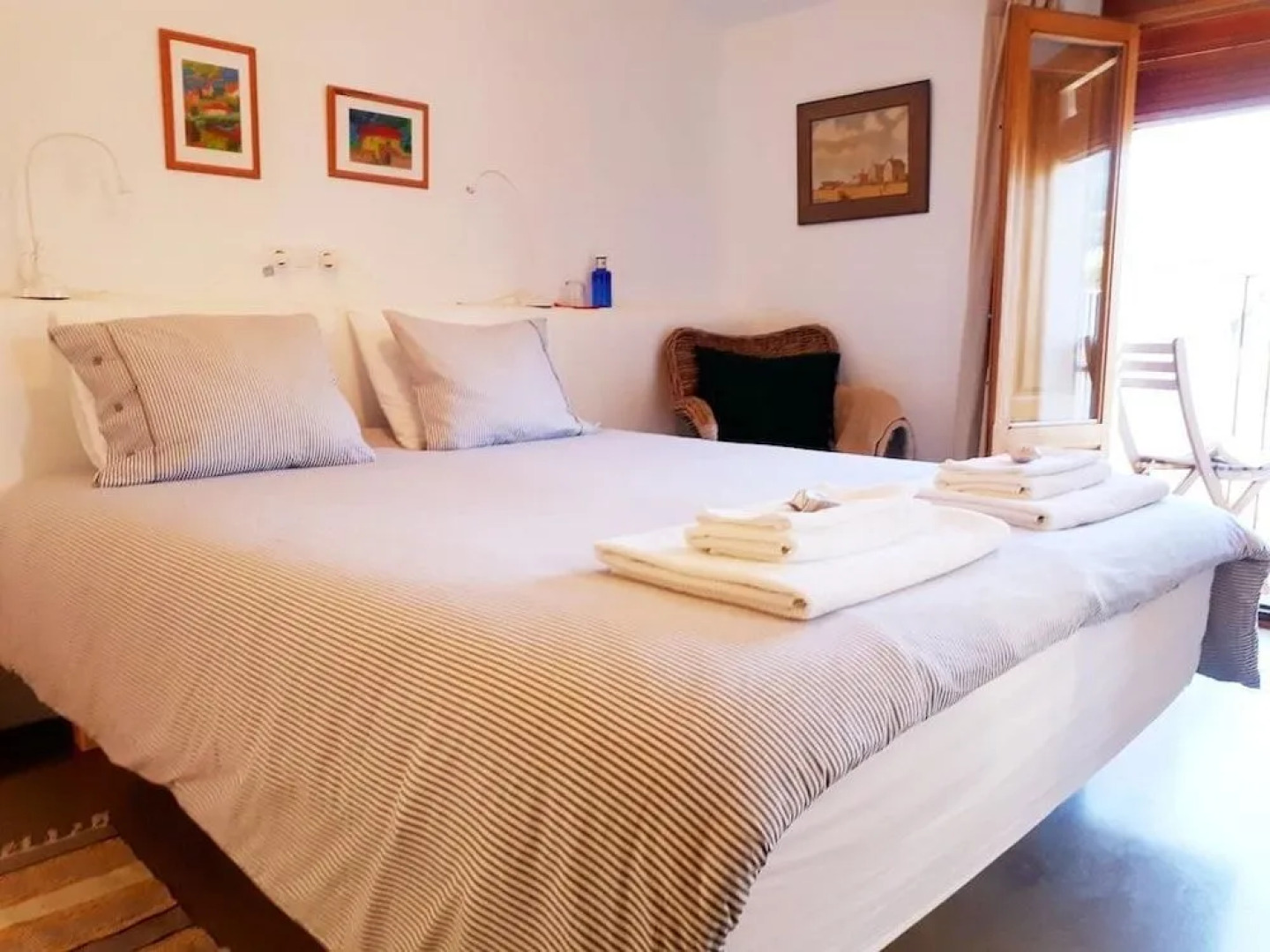 Flores Amarillas B&B