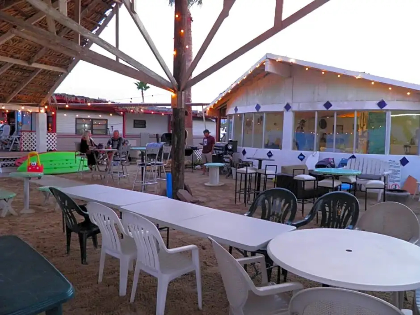 #52 Bungalow Seaside Hotel & Victors RV Park