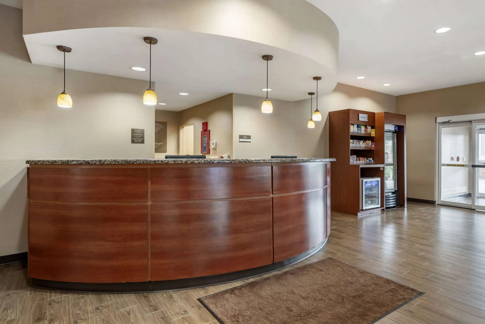 Comfort Suites Airport