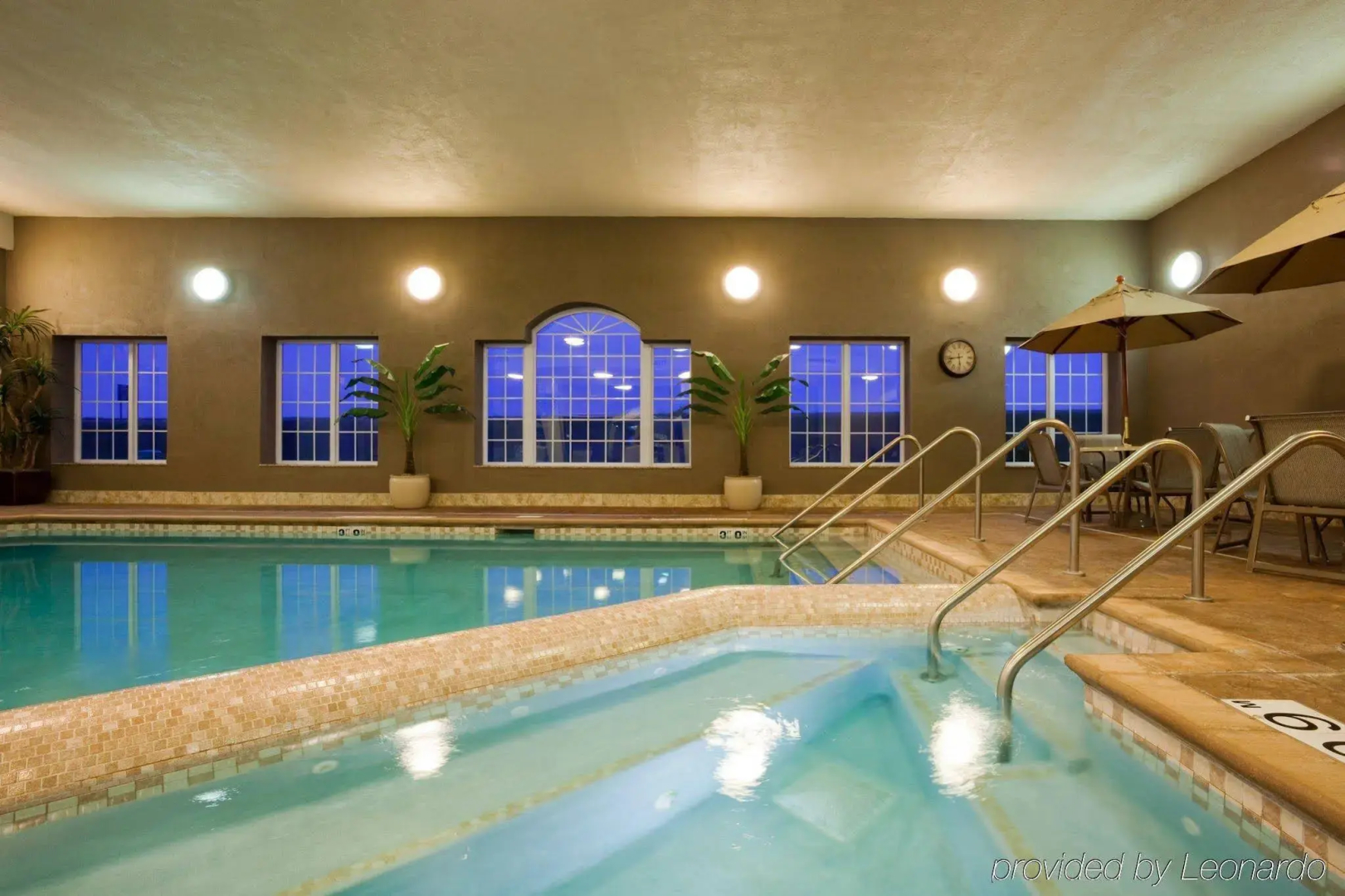 Holiday Inn Express & Suites Eau Claire North by IHG