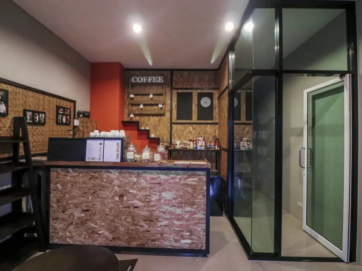 Nida Rooms Turquoise Saiyuan Naiharn