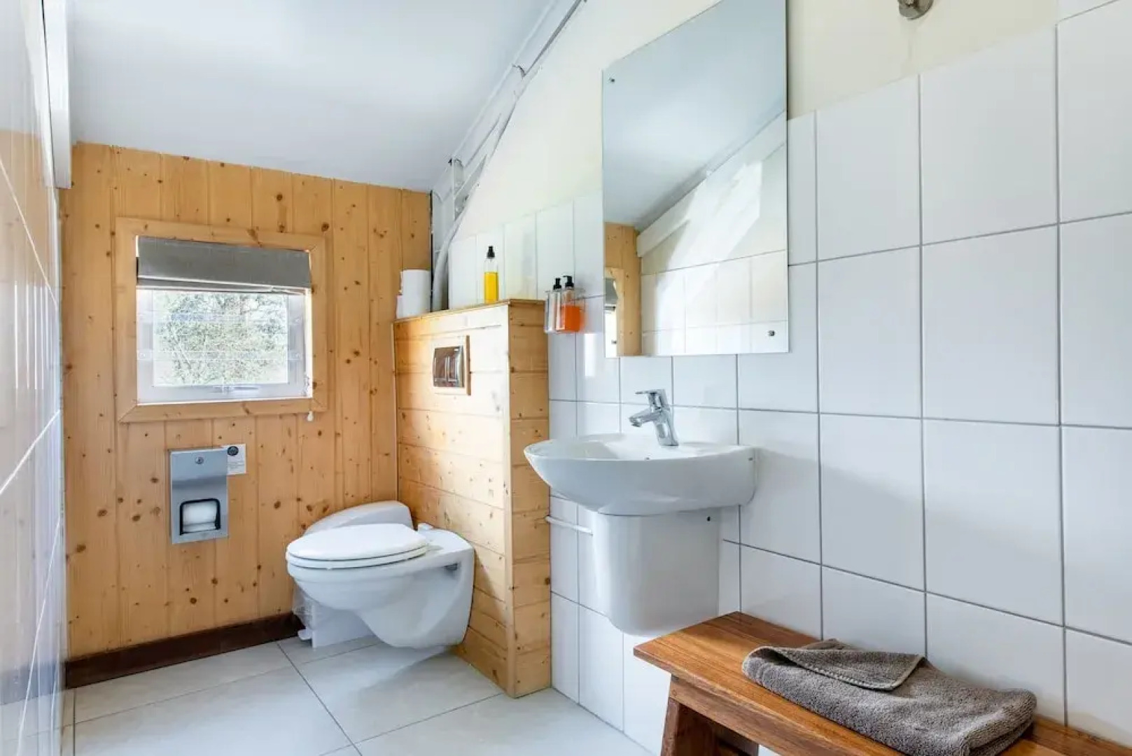 Trails End Bike Hotel