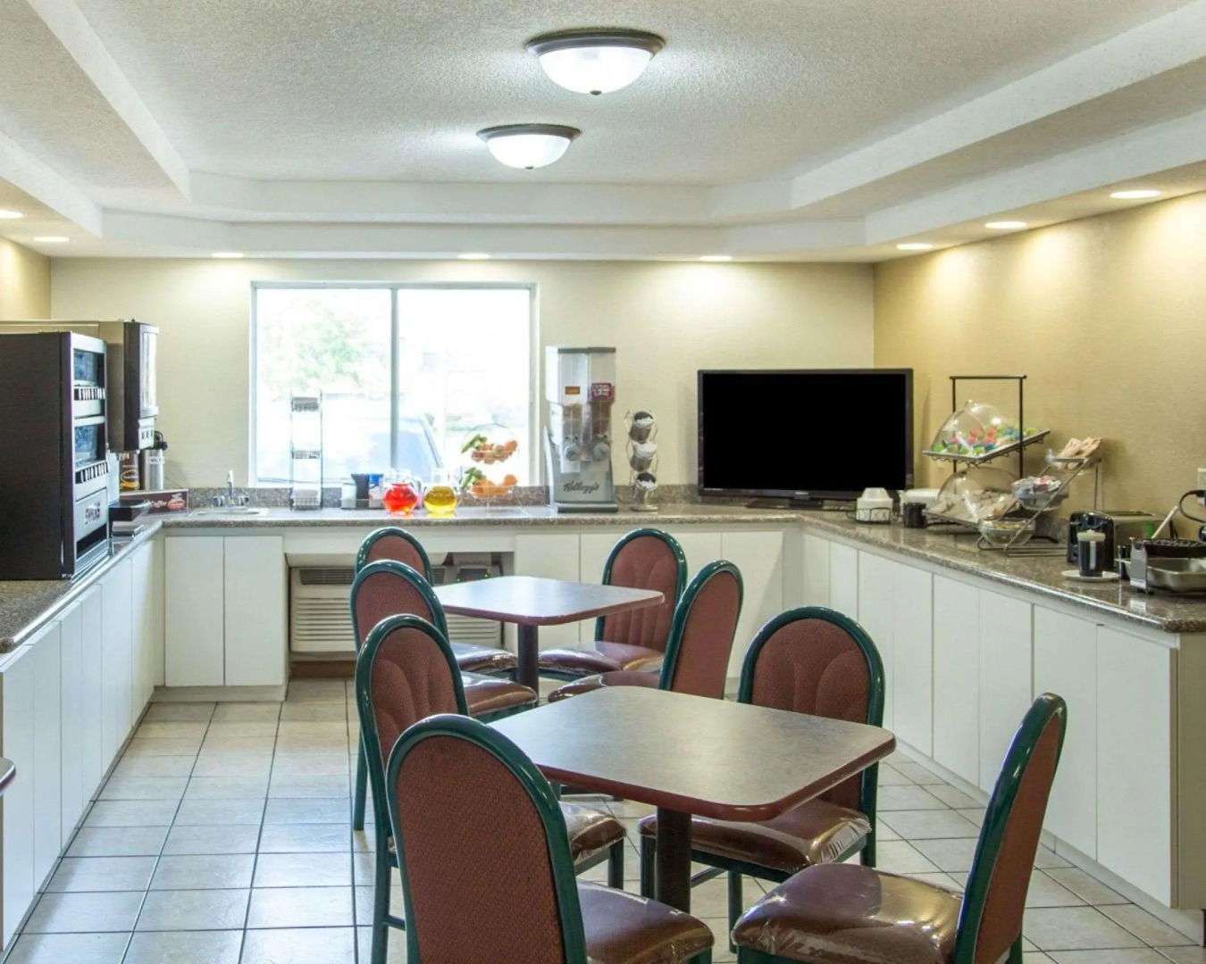 Rodeway Inn Cedar Rapids Westdale