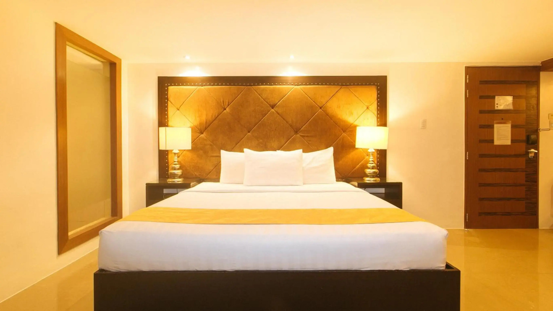 Torre Venezia Suites