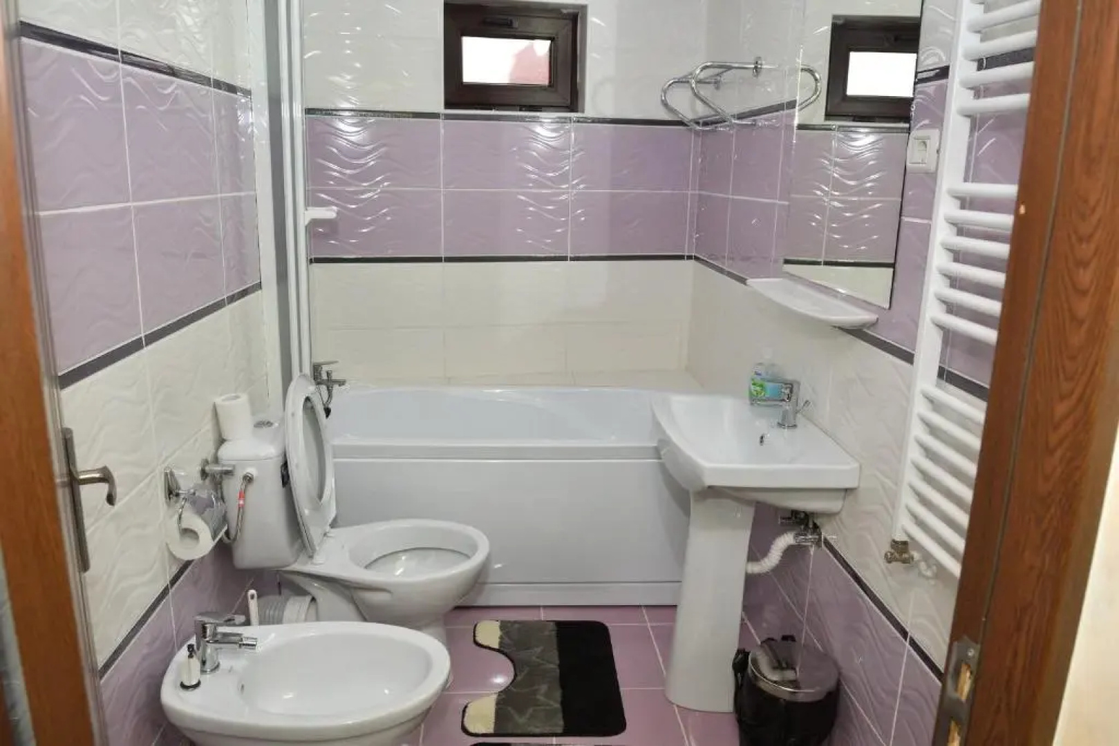 Hostel Geas 1