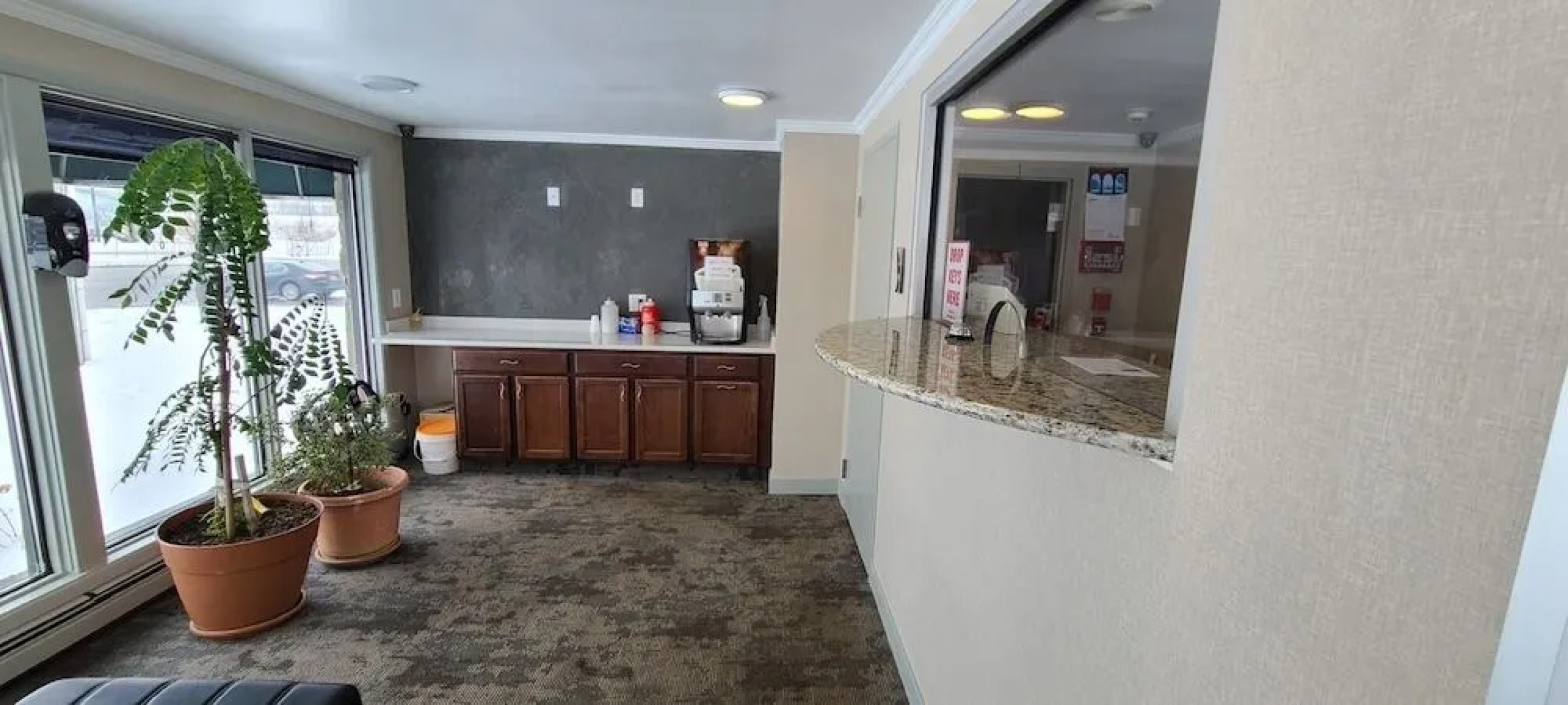 Hospitality Inn - Buffalo Airport