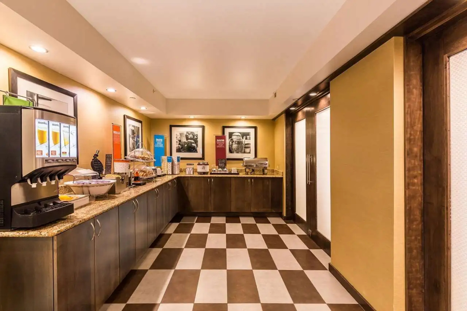 Four Points by Sheraton Chicago Westchester/Oak Brook