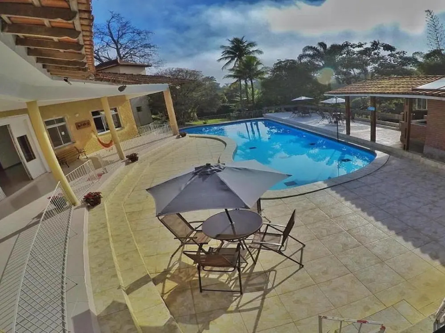 Pousada Pinhais do Martinelli