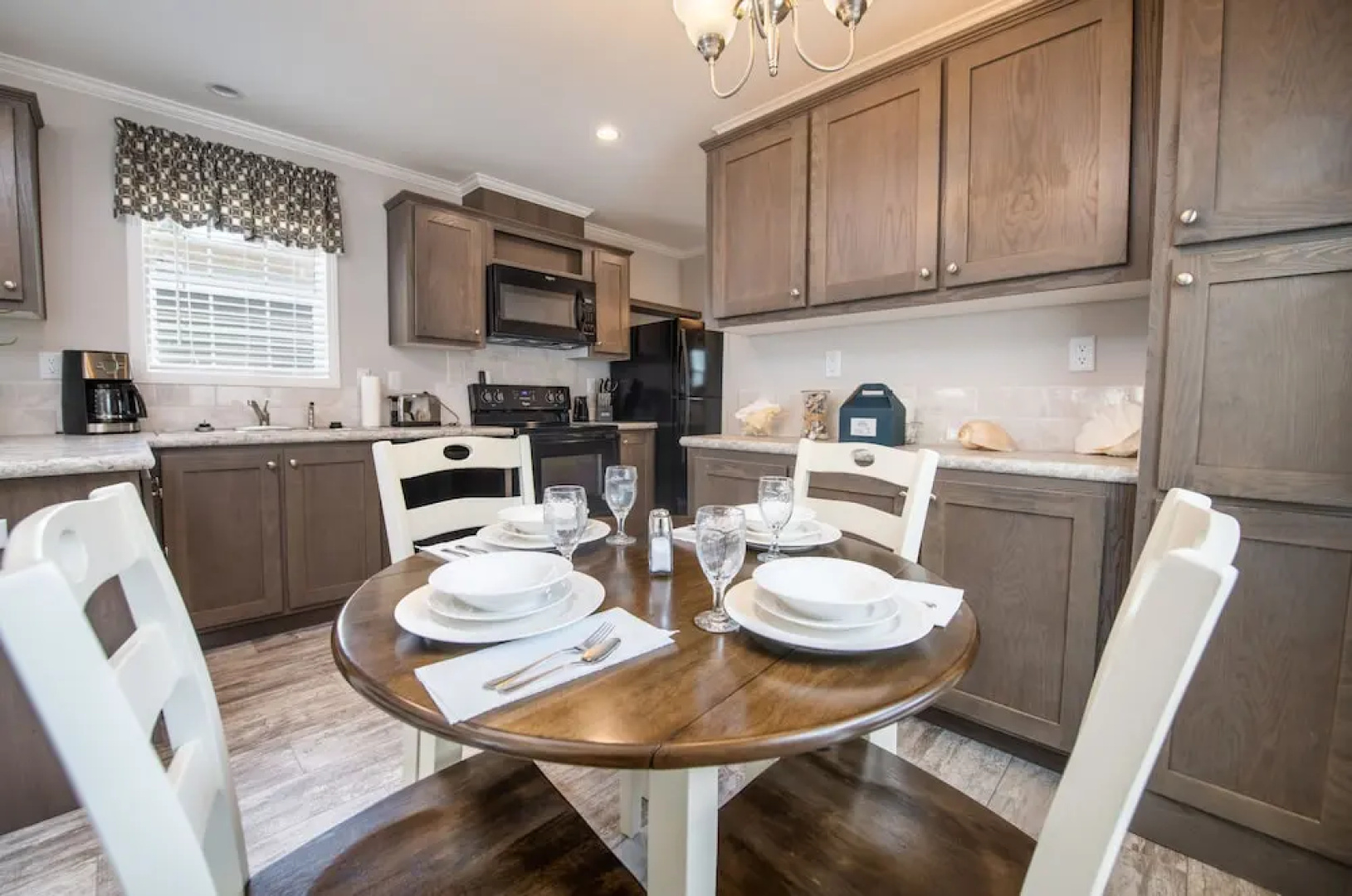 Water's Edge RV Resort