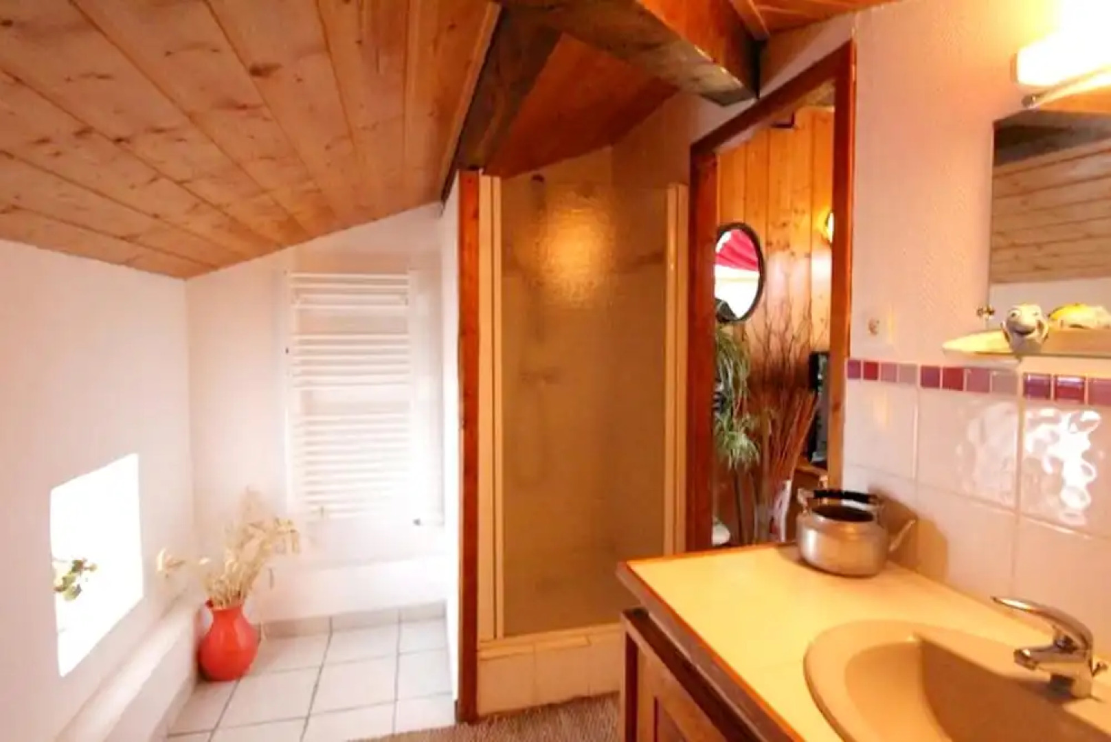 House With 2 Bedrooms in Champis, With Wonderful Mountain View, Enclos