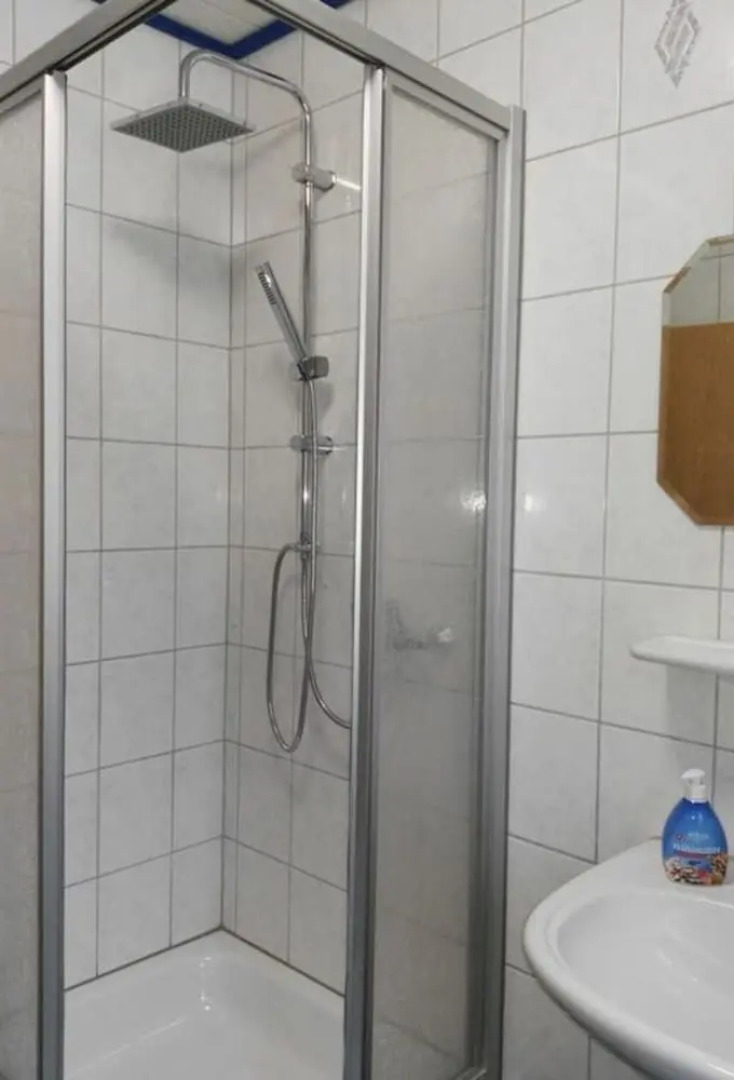 Holiday Apartment Hochgrebe "heidi"