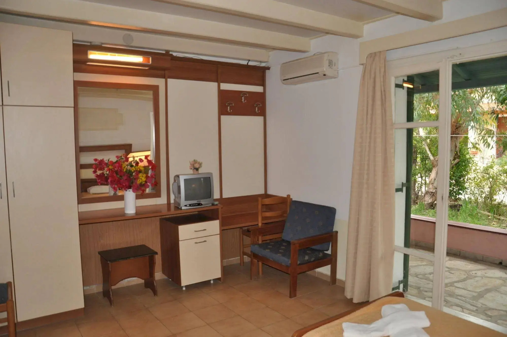 Tassos Apartments