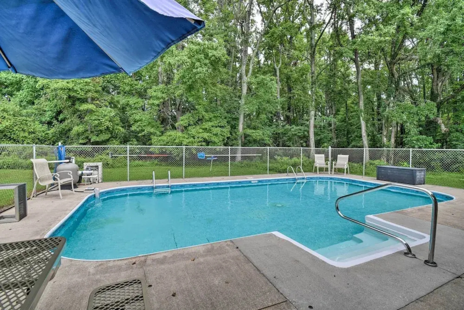 'the Oyster Bed' Retreat w/ Pool & Game Room